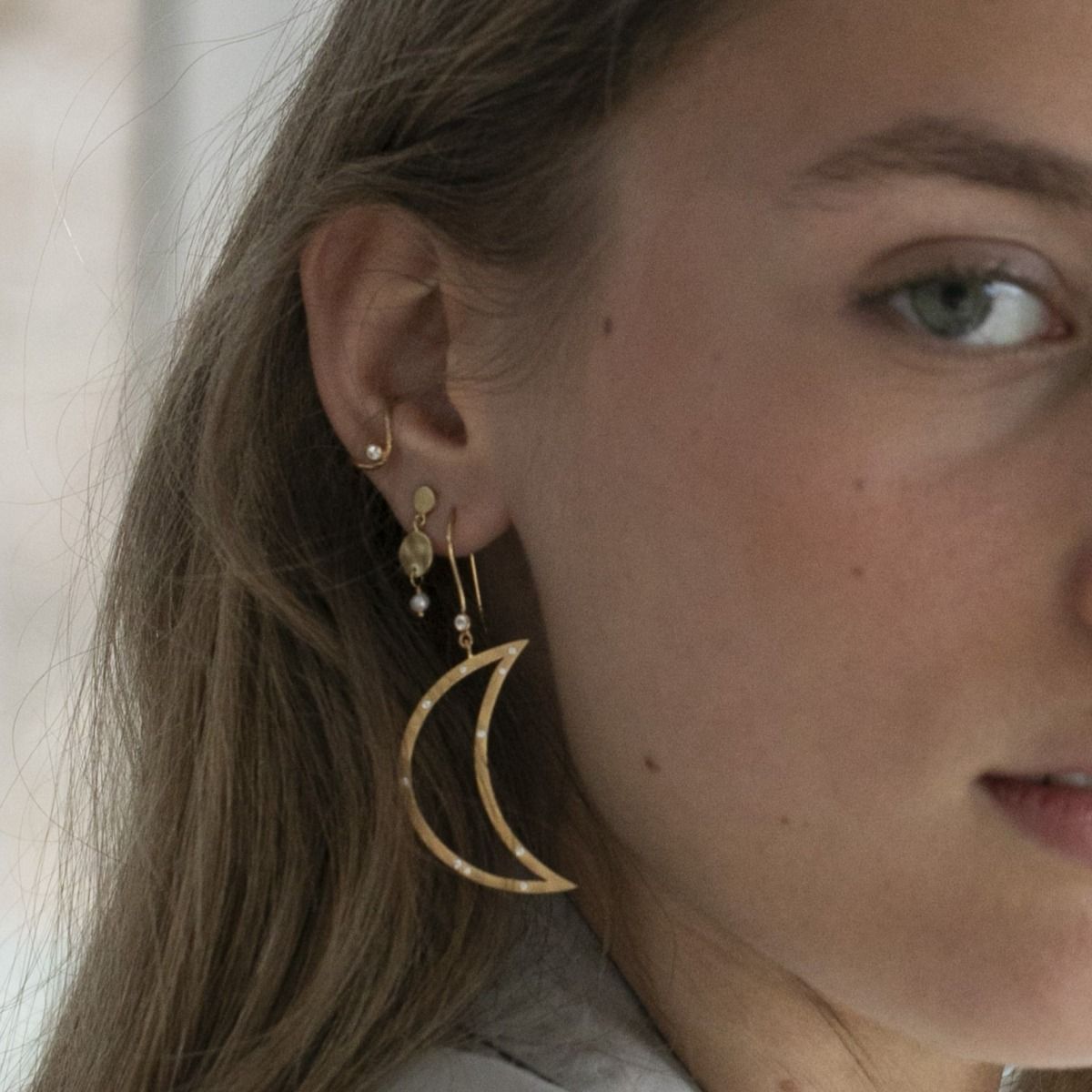 Stine A BIG BELLA MOON WITH STONES Ørering 1260-02-S