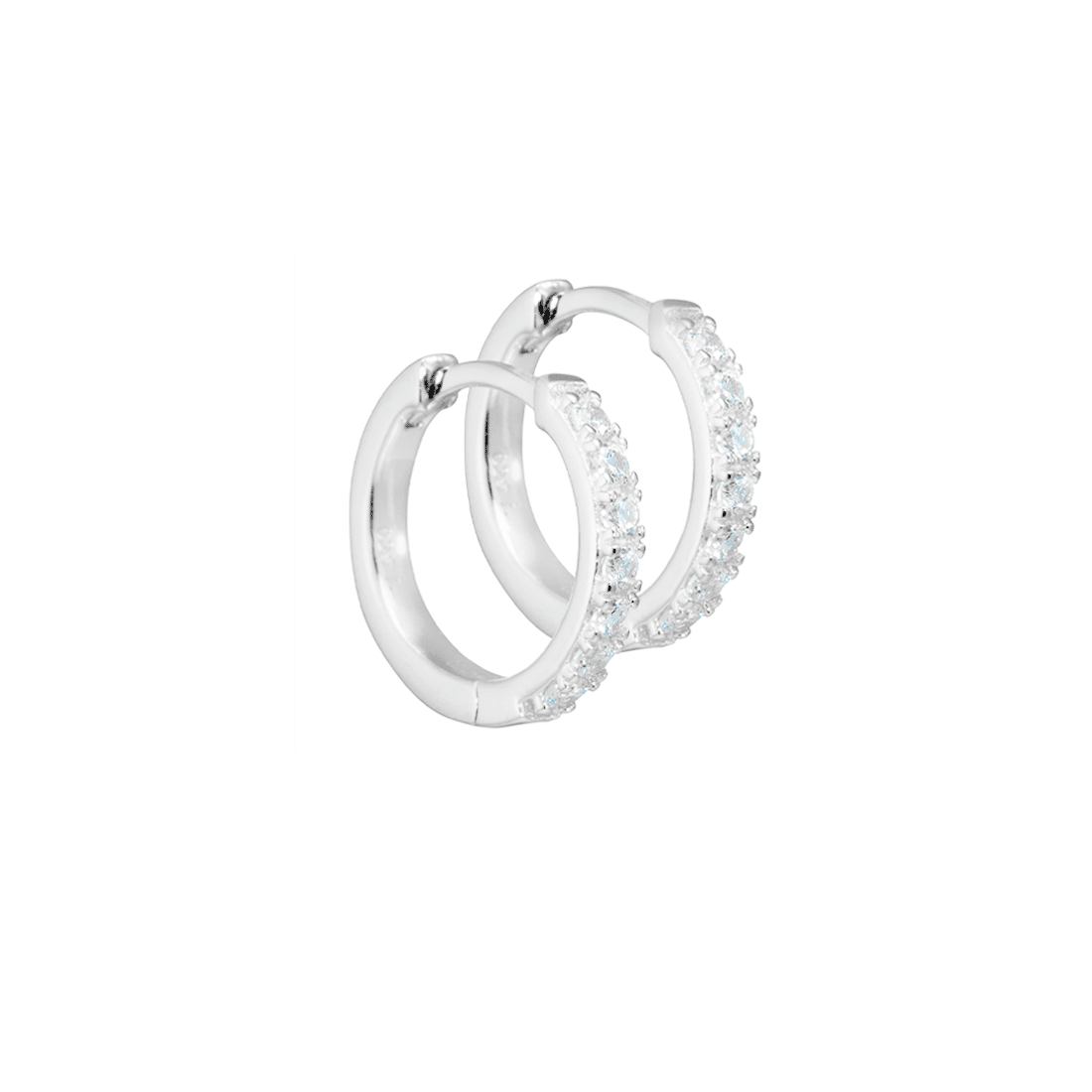 Aqua Dulce Darling Hoop 15mm Sølv 2290 - Elegante hoops med nemt click-lås og glimtende zirkoner. Køb hos Guldsmedlange.dk