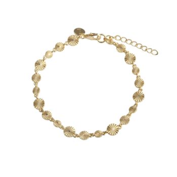 Aqua Dulce Line Armbånd Forgyldt Sølv 6498 - Et stilrent armbånd, der passer til både hverdag og fest. Find dit nye Aqua Dulce armbånd online i dag.