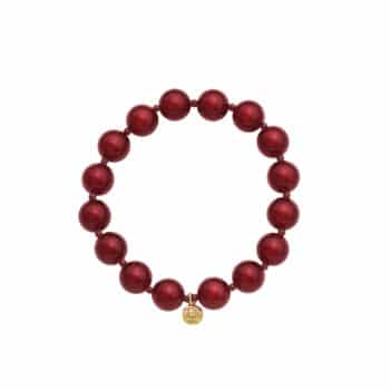 Maanesten Shani Heart armbånd forgyldt 8701A - med røde jade-perler og rose vedhæng. Et enkelt og farverigt armbånd til både hverdag og fest.