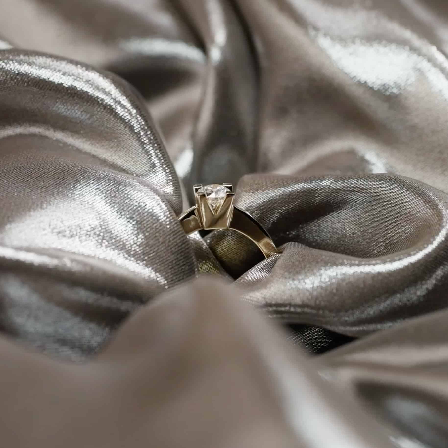 Scrouples Kleopatra diamant ring 0,30 ct 14 kt guld 7135,30